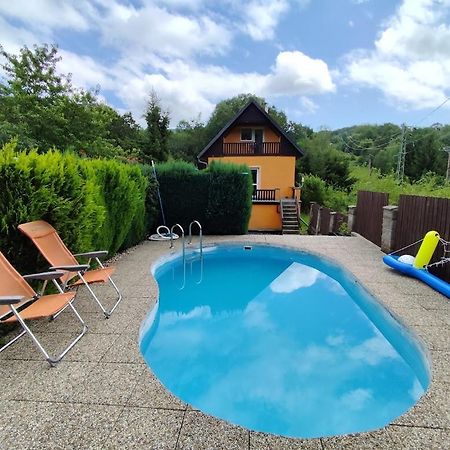 Apartman Terezka Jílové Екстериор снимка